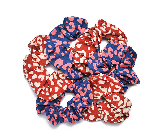 Leopard scrunchie